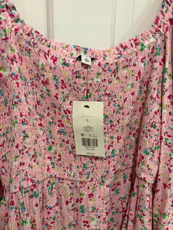 Crown & Ivy Pink Floral Smocked Off-Shoulder Tunic Top - Picture 3 of 4